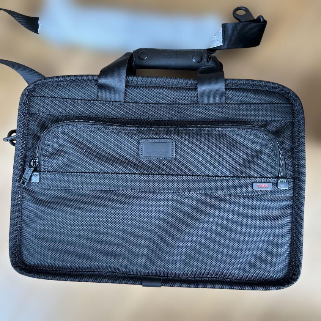 TUMI ブラック キャリーケース 26103DH