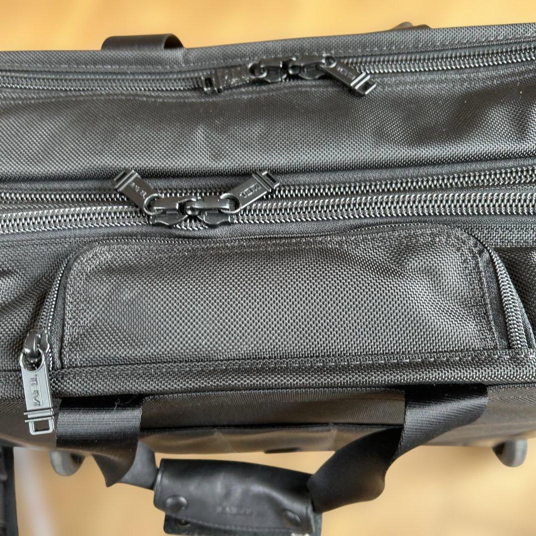 TUMI ブラック キャリーケース 26103DH
