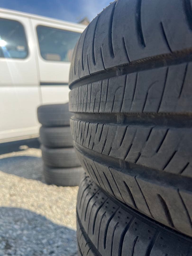 ダンロップ　エナセーブ　rv505 215/60r17 23年製