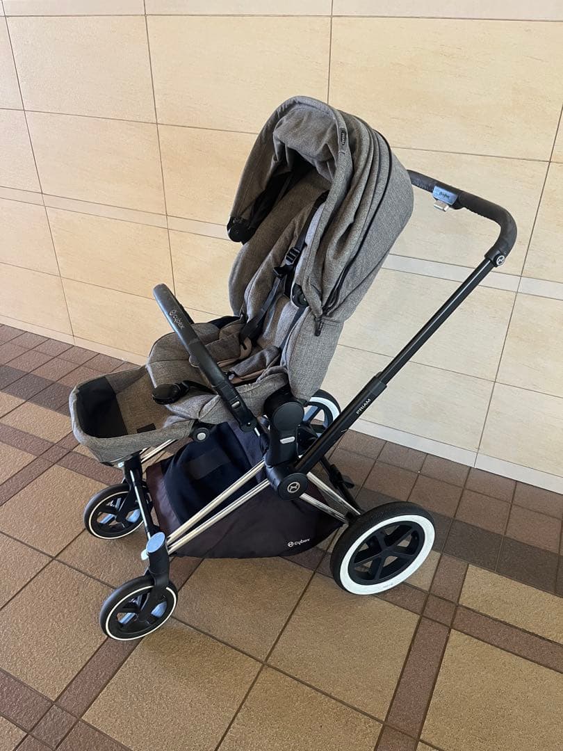 cybex priam サイベックスプリアム　最上位シリーズ