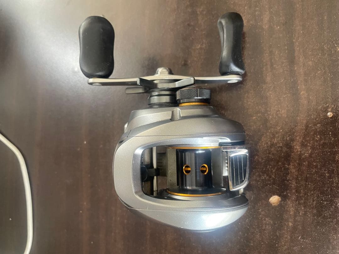 シマノ　09アルデバランMg 右　③