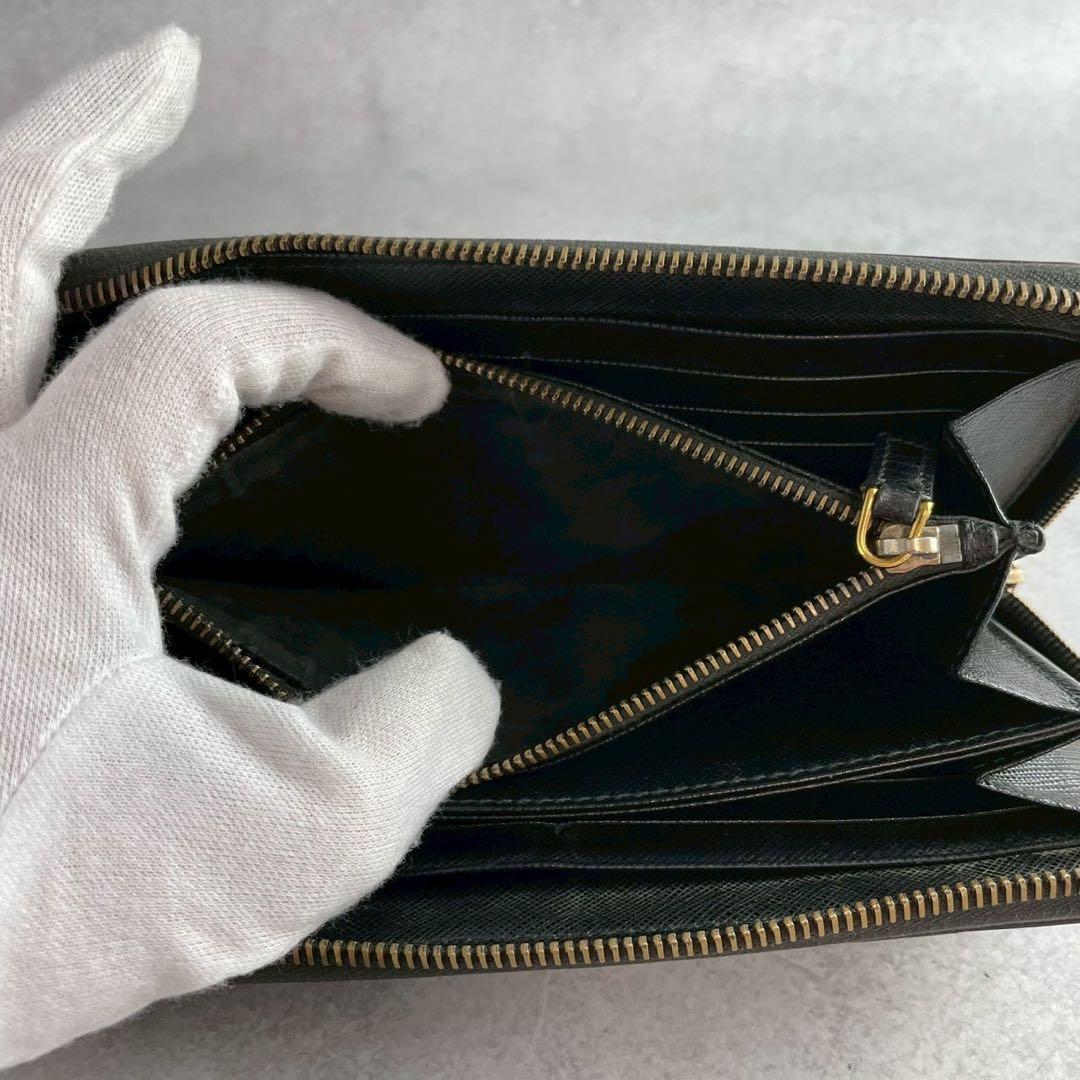 PRADA サフィアーノ ラウンドファスナー プラダロゴ 長財布 ブラック 黒