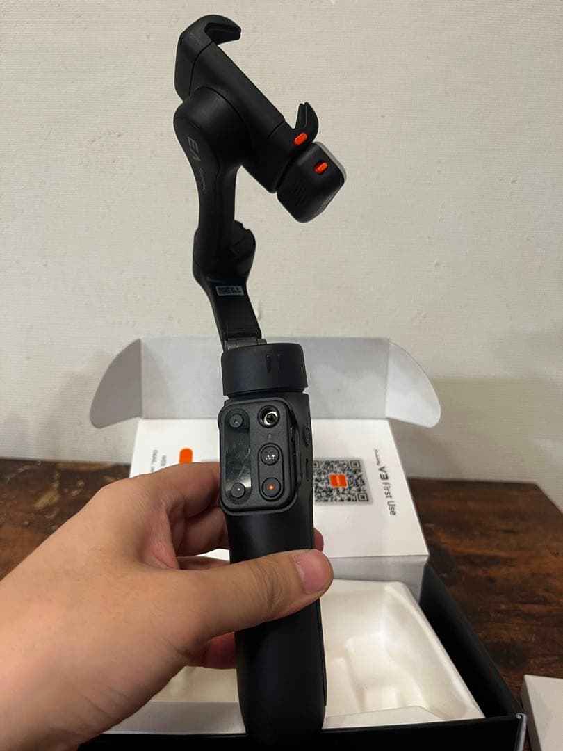 Hohem iSteady V3 スマホ用ジンバル