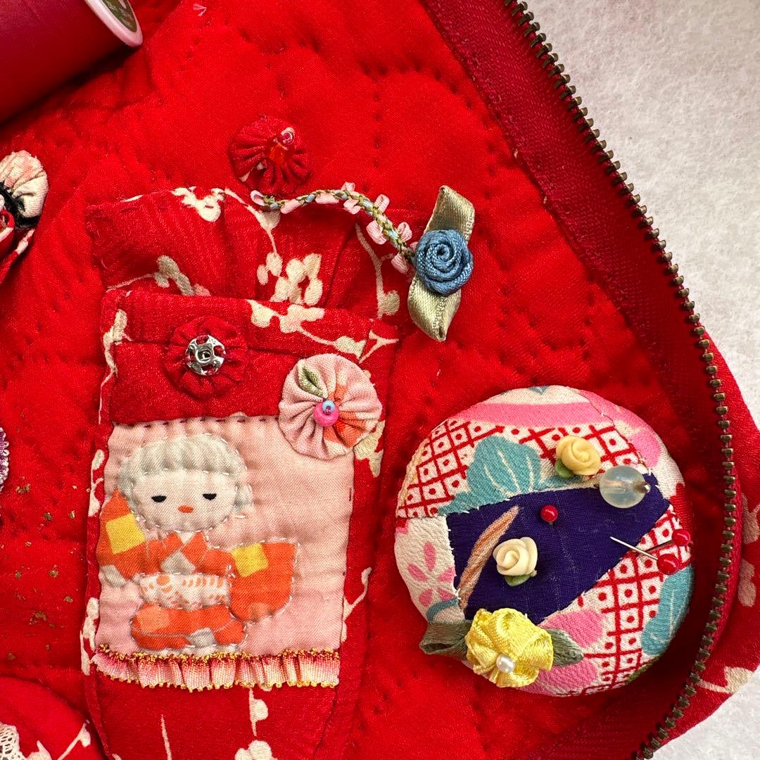 グレーージキルトソーイングポーチ