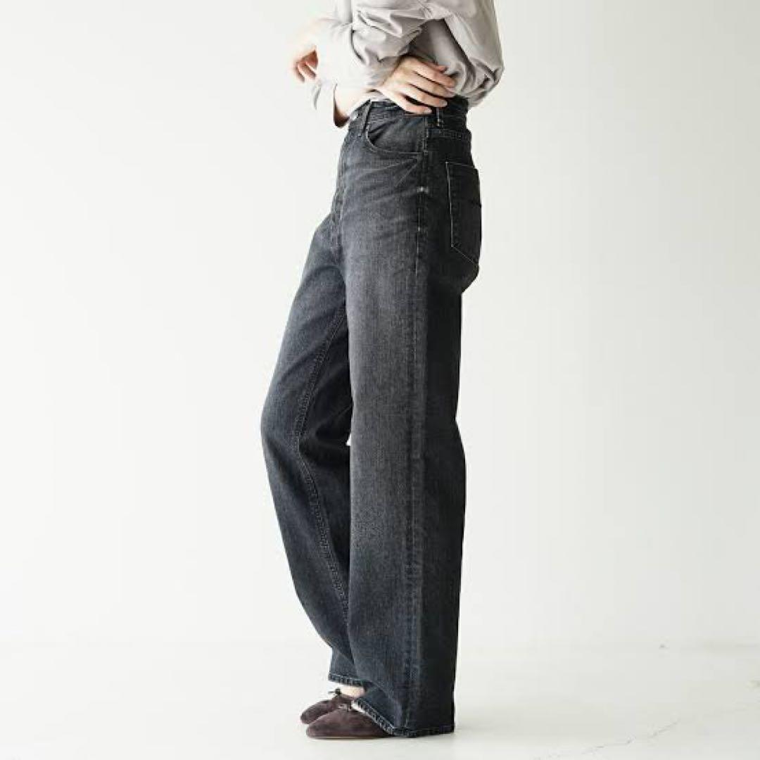 極美品　ヤヌーク　　レア　Lea 25 ブラックデニム