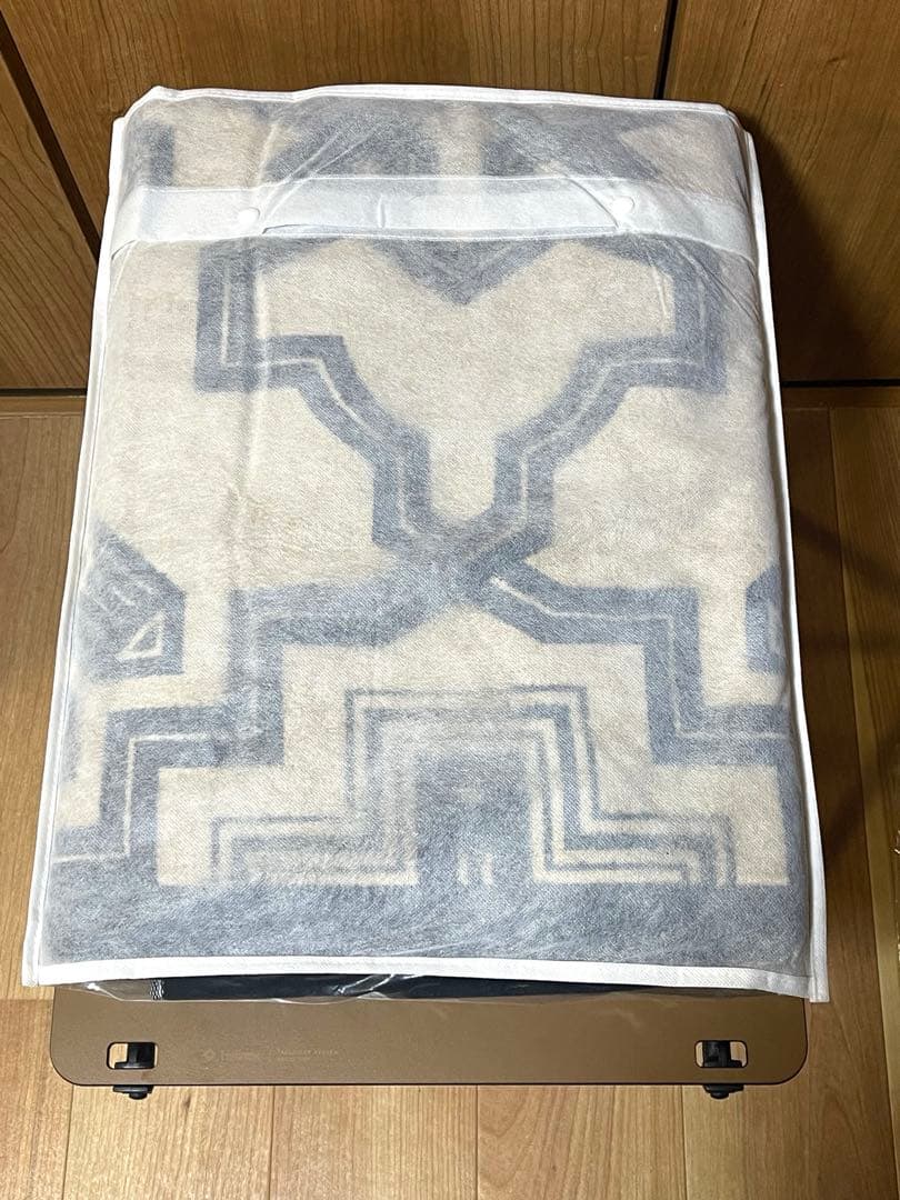 【未使用品】OLD MOUNTAIN　kakemono 夏 ベージュ×ブラック