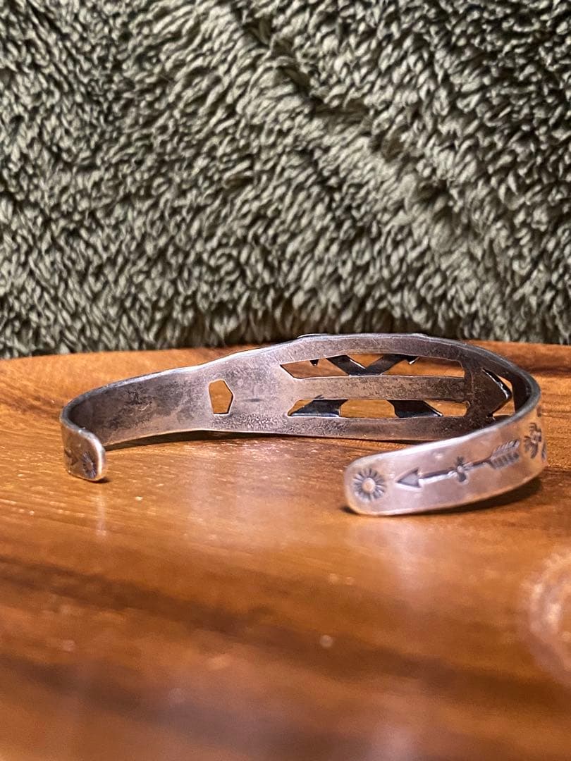 アロー　クロスアロー　サンダーバード　バングル　ヴィンテージ　インディアン