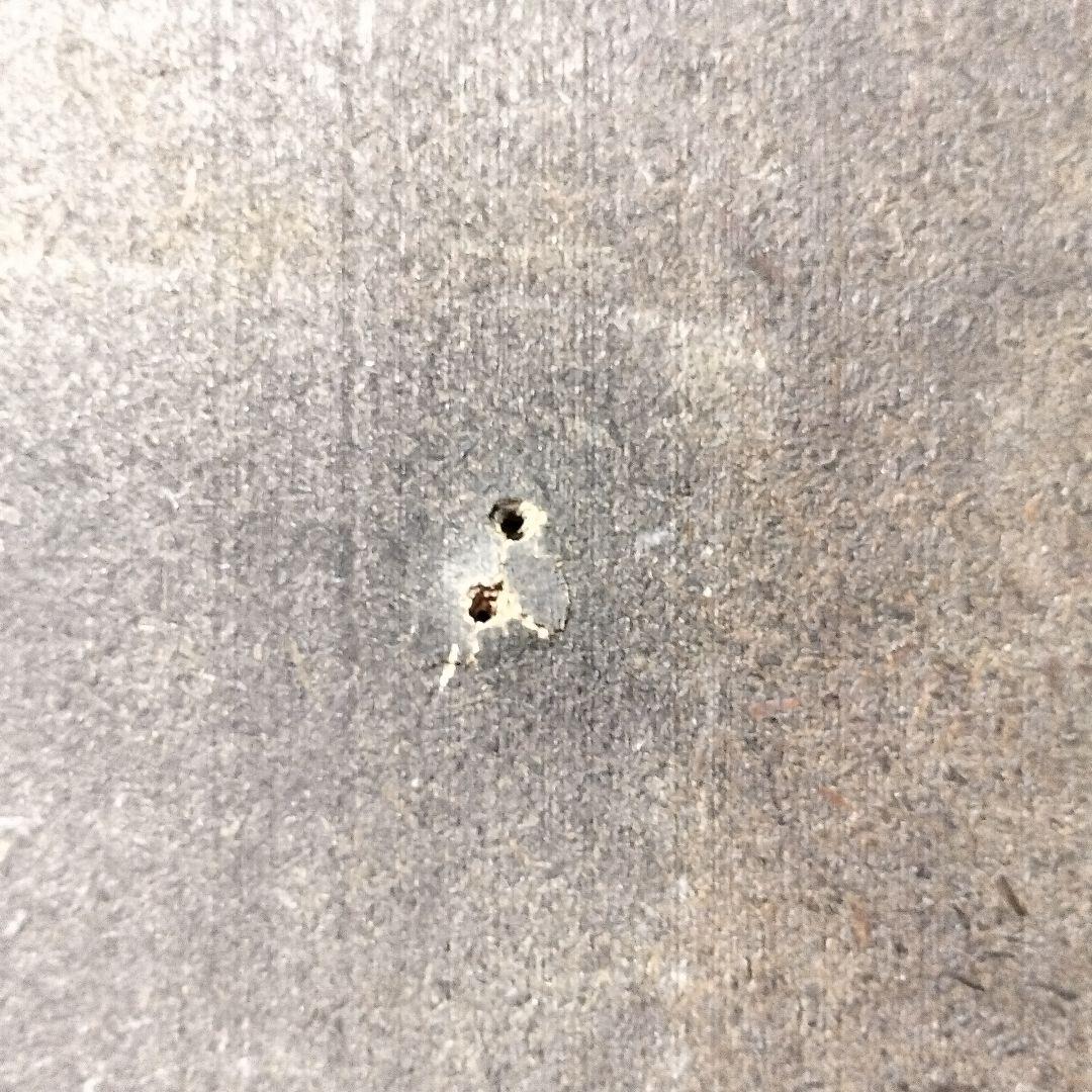 希少【ブラジル製】ヴィンテージ天板本革鋲打ち61×61×5cmセンターテーブル