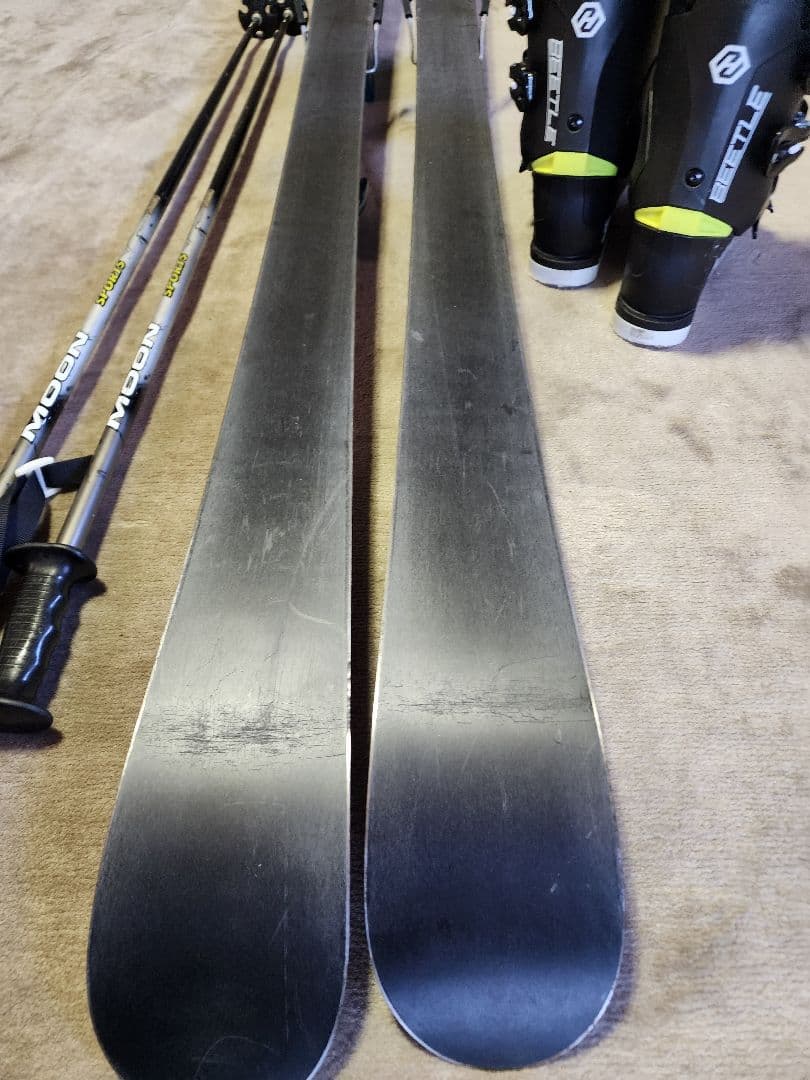 salomonカービング165☆ブーツ25～25.5☆ストック120　セット