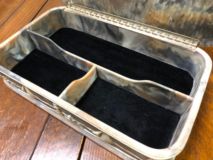 大理石の小物入れ　アンティーク風