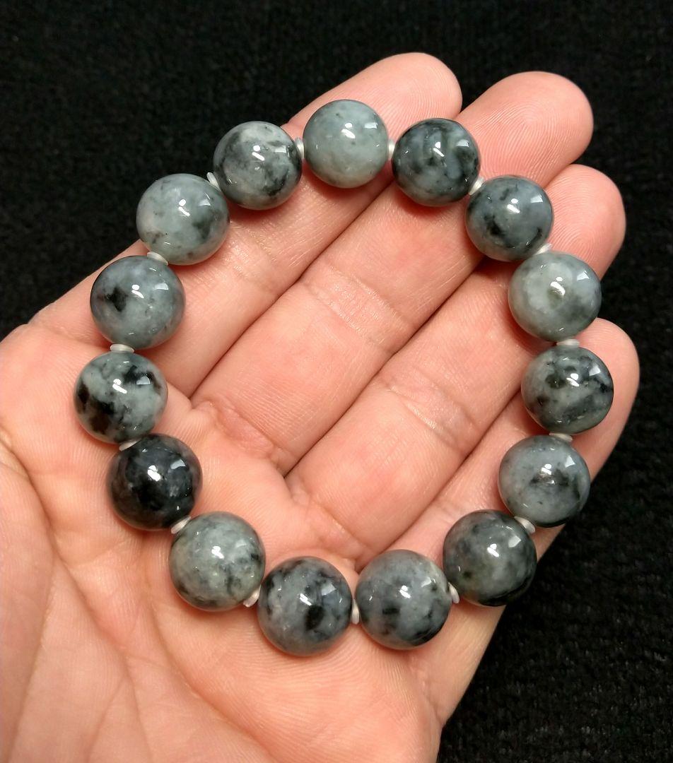 《ミャンマー産》グレイ翡翠　１３㎜　ブレスレット　高品質　美品　珍品