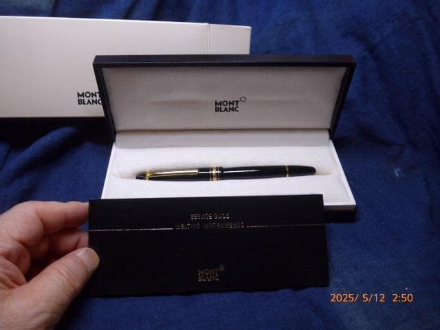 新品未使用のマイスターシュテュック#146 万年筆（F）14K 保証書、ケース付