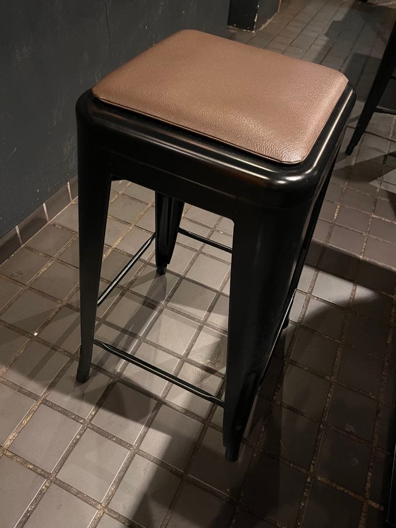 【QUON】マルセイユ ハイスツールH Marseille カウンターチェア