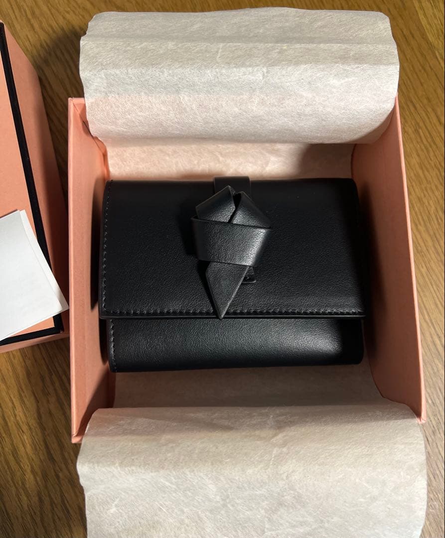 Acne Studios MUSUBI アクネ　折りたたみ財布 カーフレザー