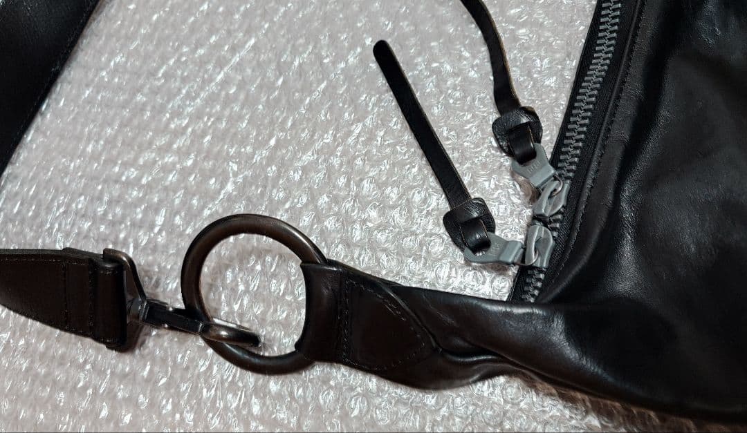 専用 BACKLASH GUIDI CALF SHOULDER バナナバッグ