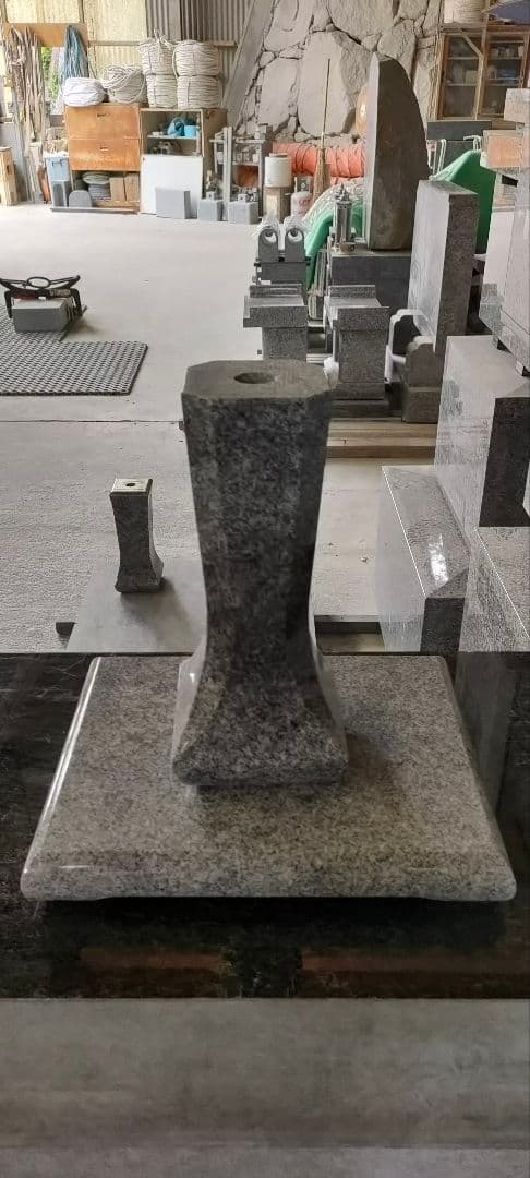 庵治石　一輪挿し③　香川県国内産　インテリア