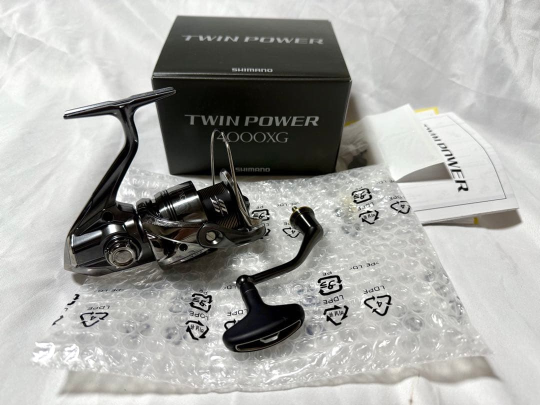 SHIMANO 24 ツインパワー 4000ＸG 新品・未使用