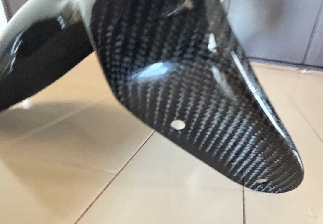 【売ります買います】カーボンフロントフェンダー 4・5型シグナスX]