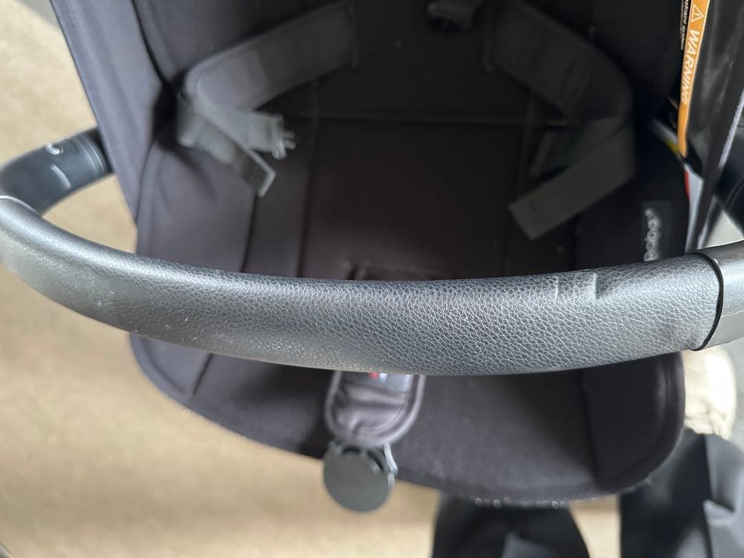 最終値下げ　バガブー　バタフライ　バンパーバー付き　2022年購入