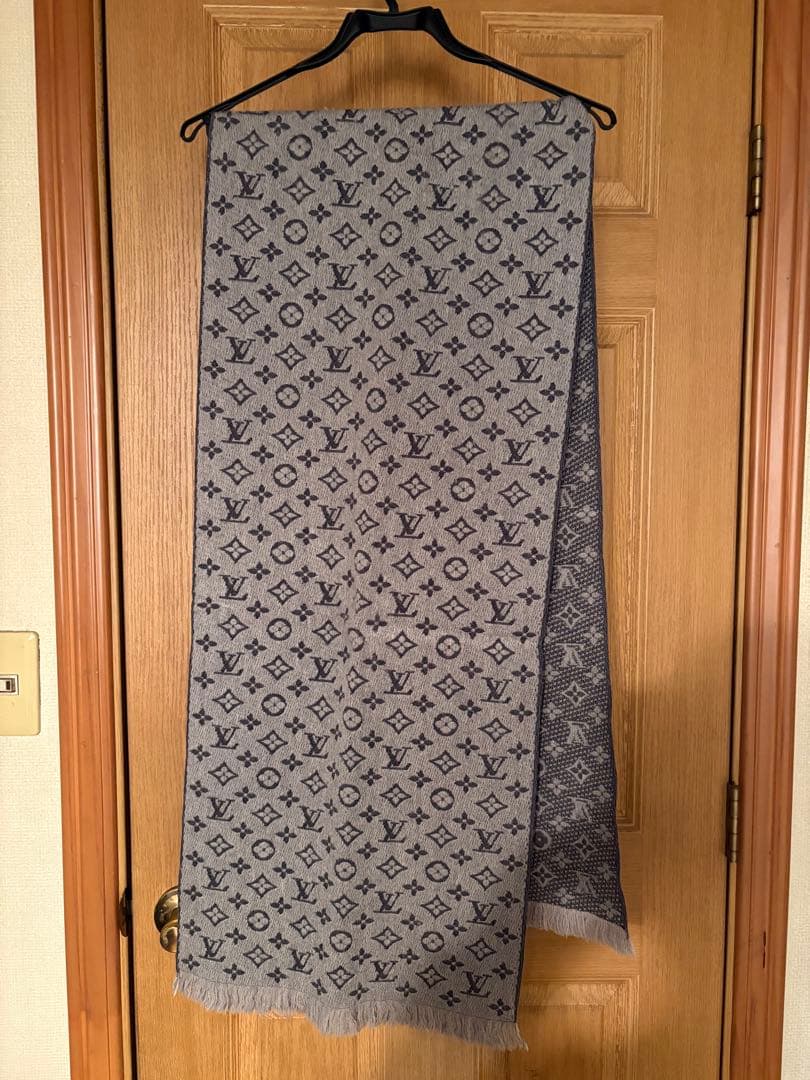 LOUIS VUITTON LV モノグラム マフラー グレー メンズレディース