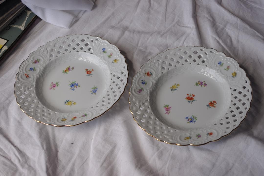 マイセンの皿2枚セット