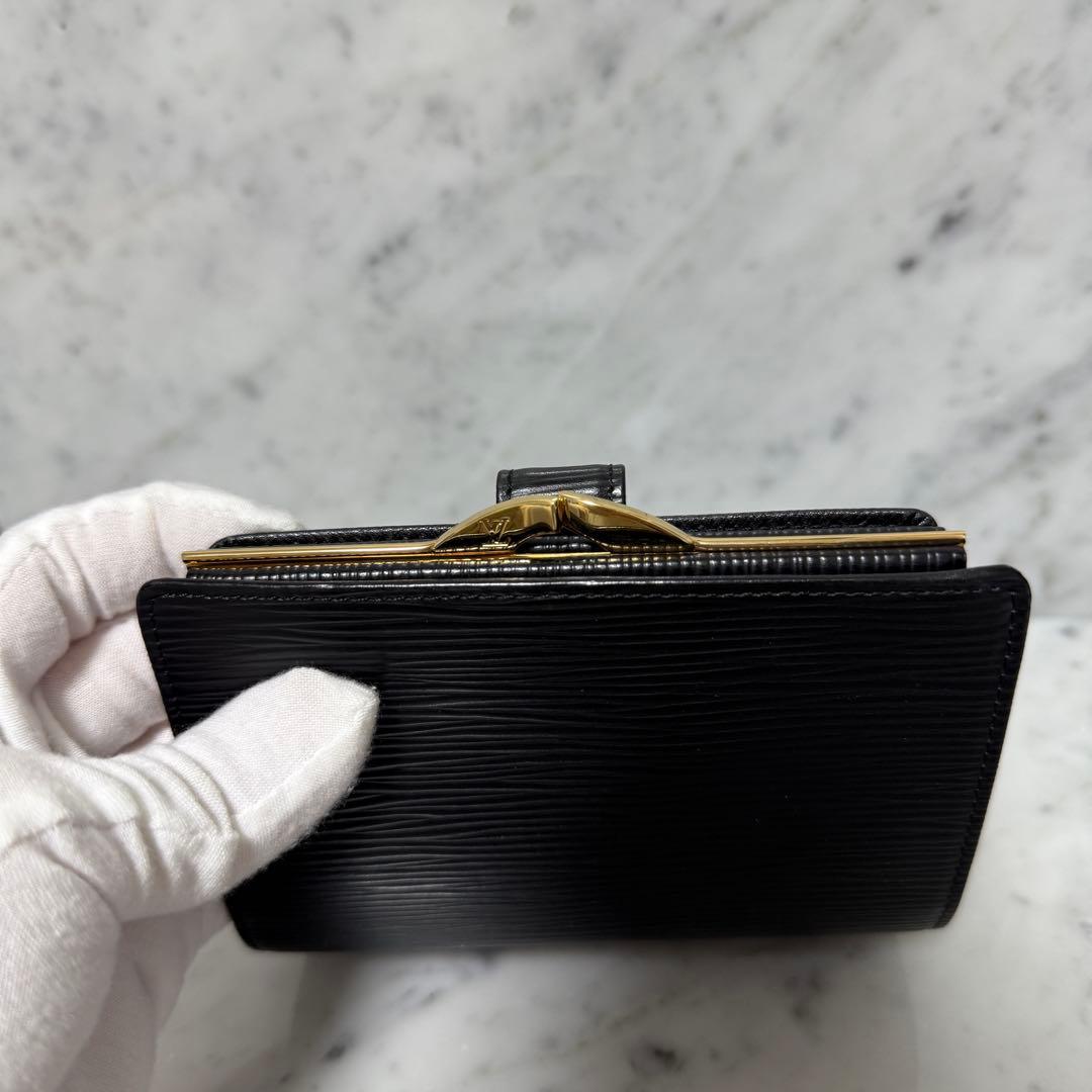 LOUIS VUITTON ルイヴィトン 二つ折り財布 エピ ブラック がま口