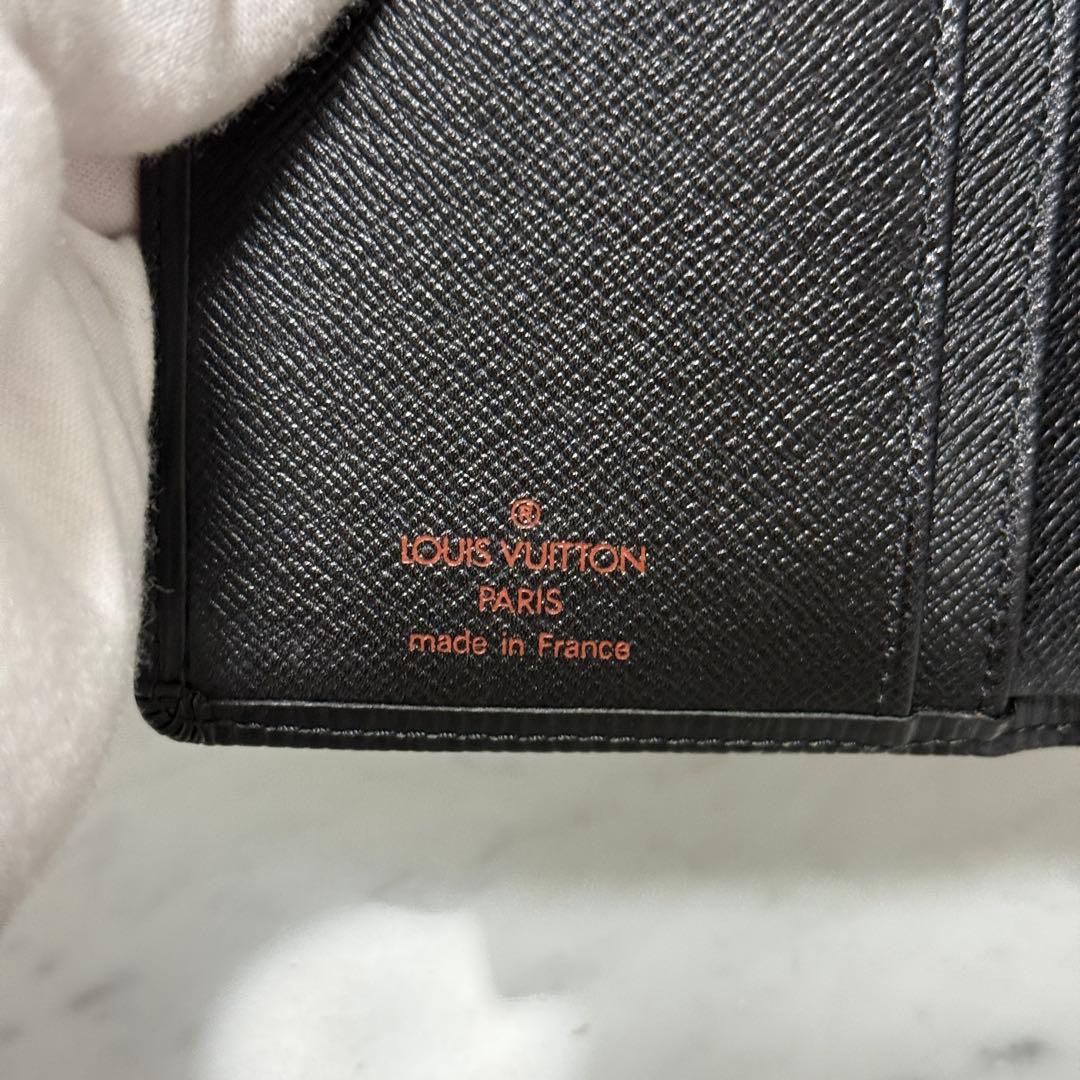 LOUIS VUITTON ルイヴィトン 二つ折り財布 エピ ブラック がま口
