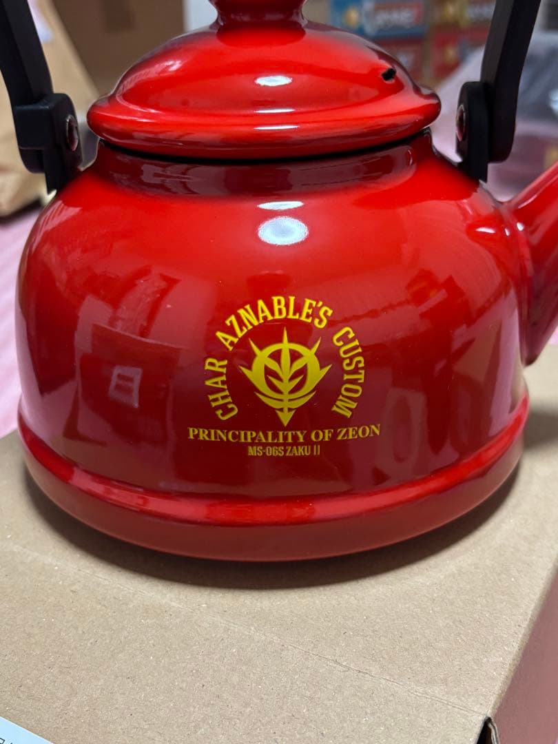 シャア専用ケトル&片手鍋