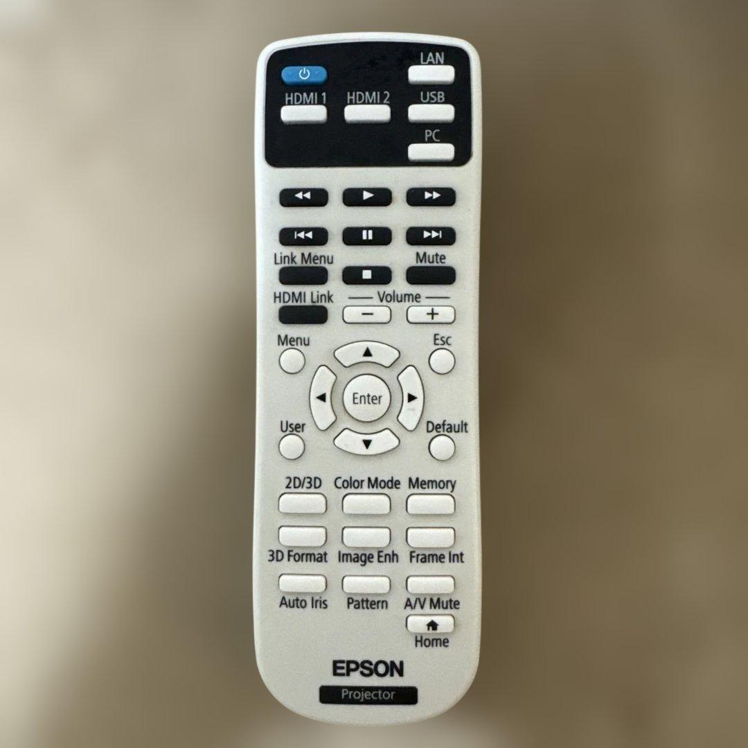 Epson EH-TW5650 プロジェクター本体　ランプ4552時間　エプソン