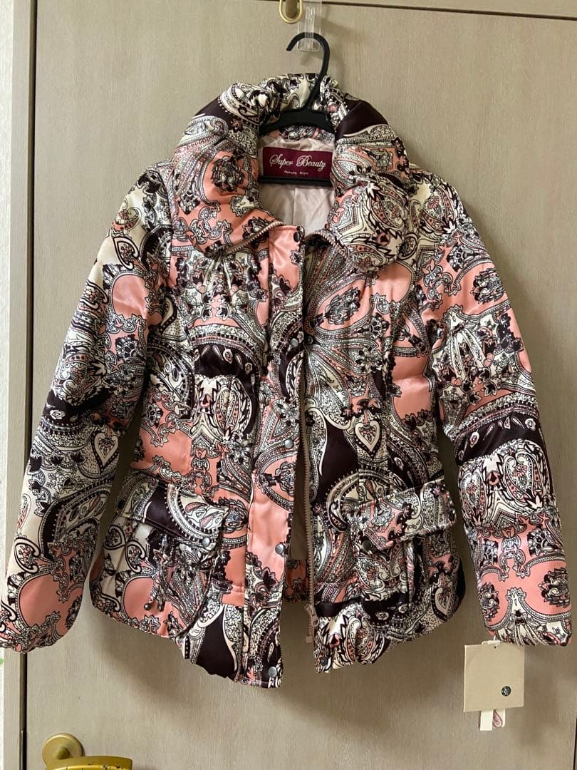 スーパービューティー　 ダウンジャケット　タグ付き