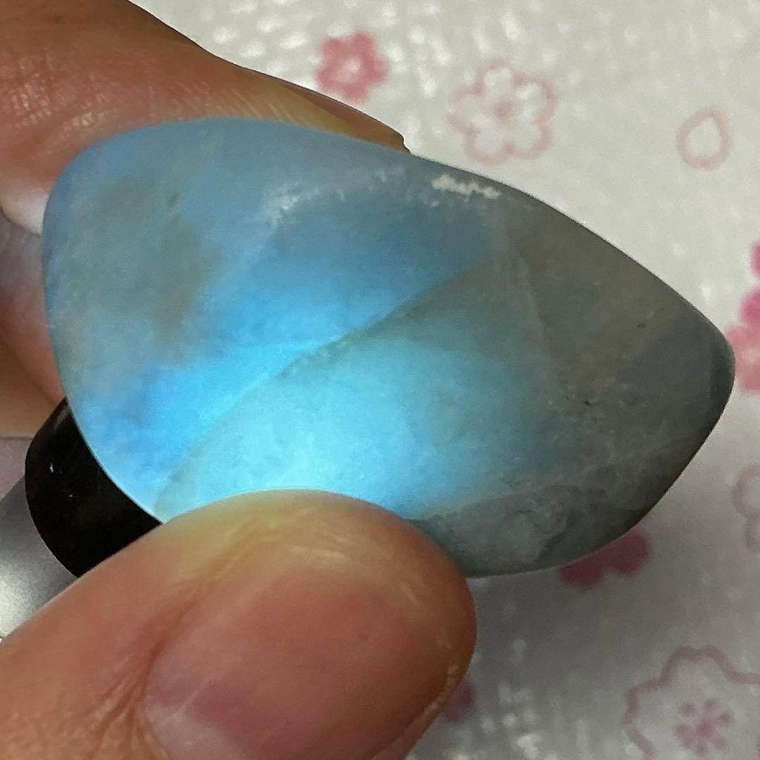 コン沢翡翠　原石　22.4g（140）