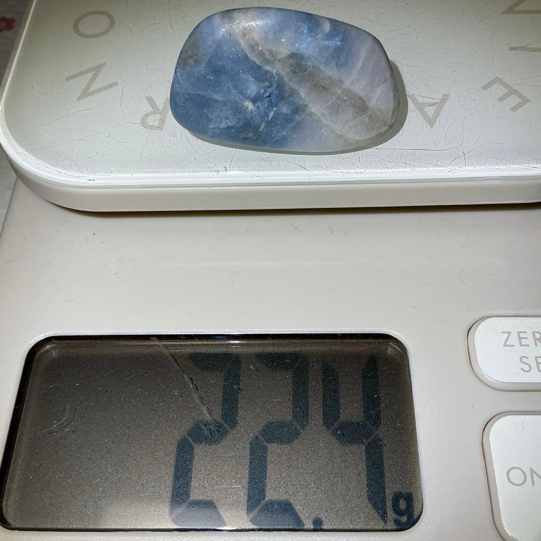 コン沢翡翠　原石　22.4g（140）