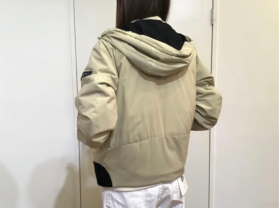 希少TATRAS タトラスARCHITA ライトダウンパーカー　ベージュ 05