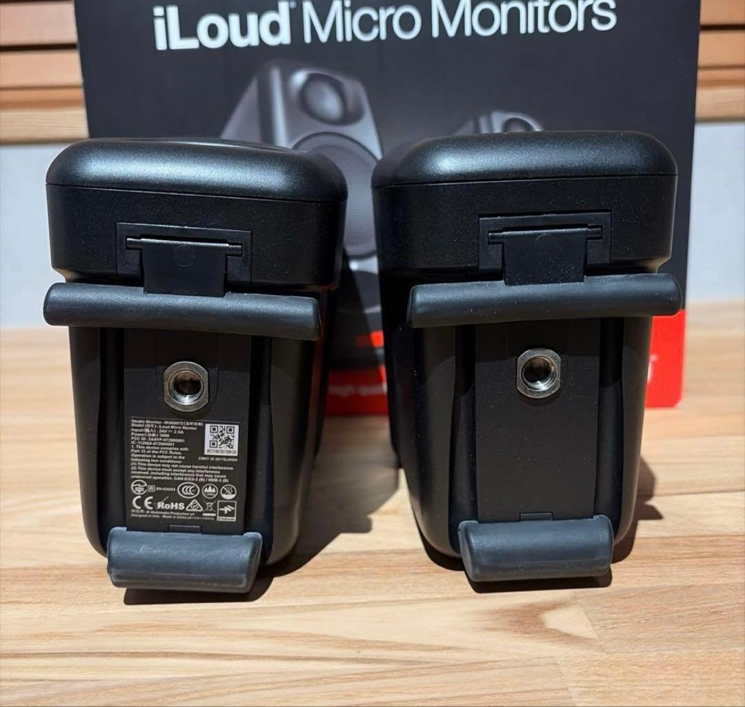iLoud Micro Monitors ブラック