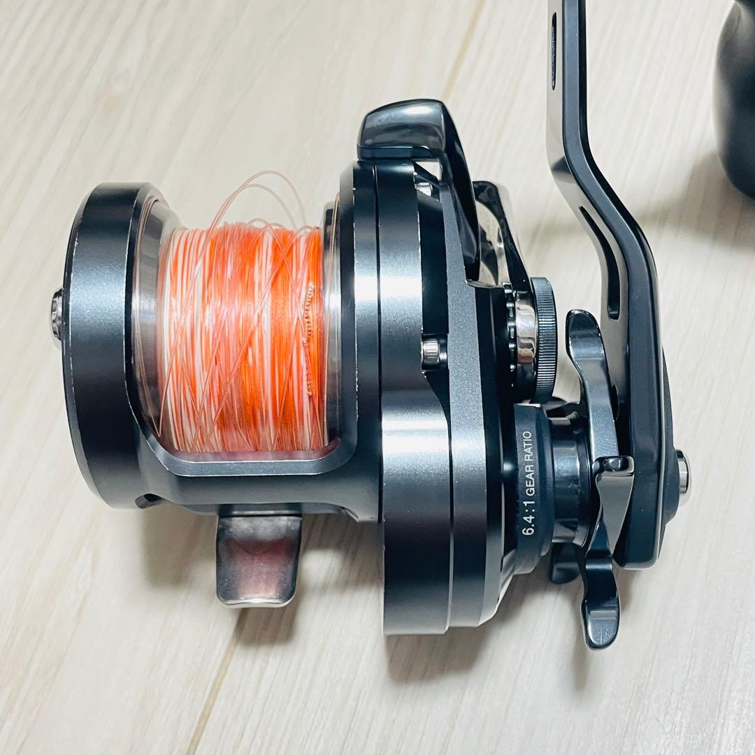 オシアジガー Ｆカスタム 1501HG 左巻き 両軸リール 2号 PEライン付き