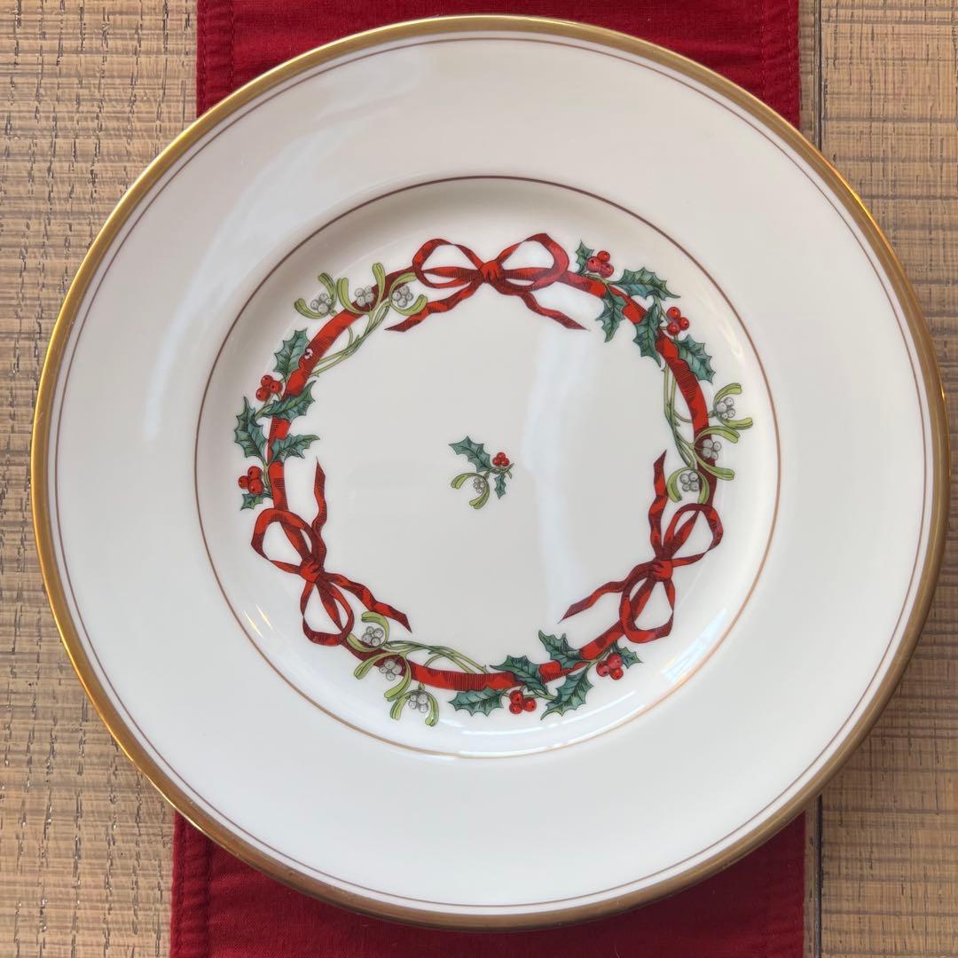  WORCESTER Holly Ribbonsサラダプレートセット