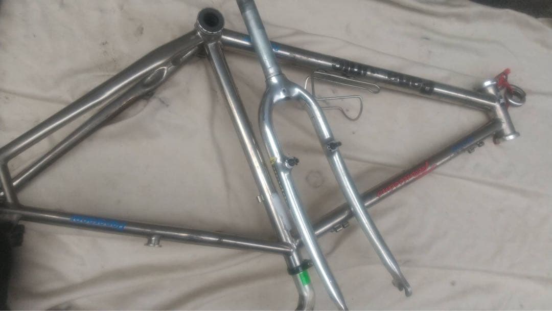 パナレーサー チタニッシモ チタンフレーム 420サイズ