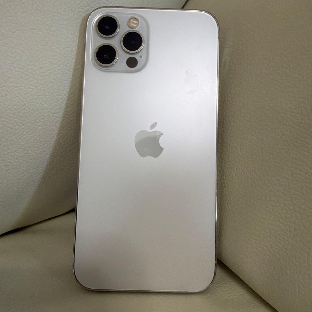 Apple iPhone 12pro 本体 シルバー 箱付き