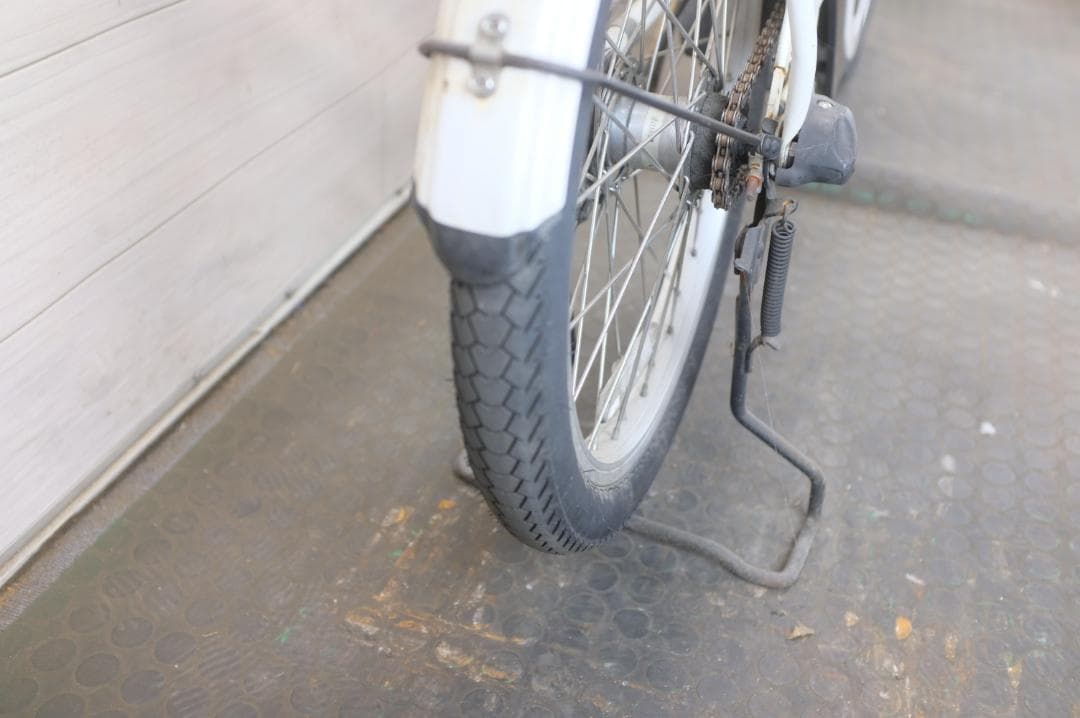 良品新基準　パナソニック　20インチ　3段　12Ah（4点灯）充電器あり