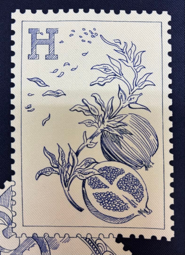 エルメスカレ90フォーブルの切手愛好家 25年春夏モデル【未使用・試着歴もなし】