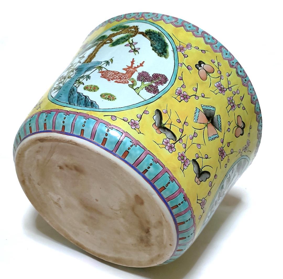 火鉢 黄色地に蝶々 松竹梅に鹿 Ad-210