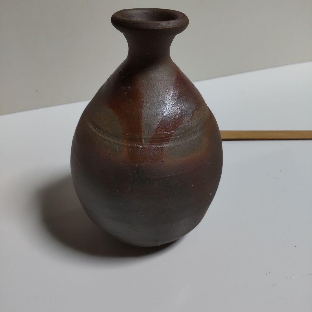 備前焼 人間国宝 藤原和氏作の酒器 一輪挿しです。