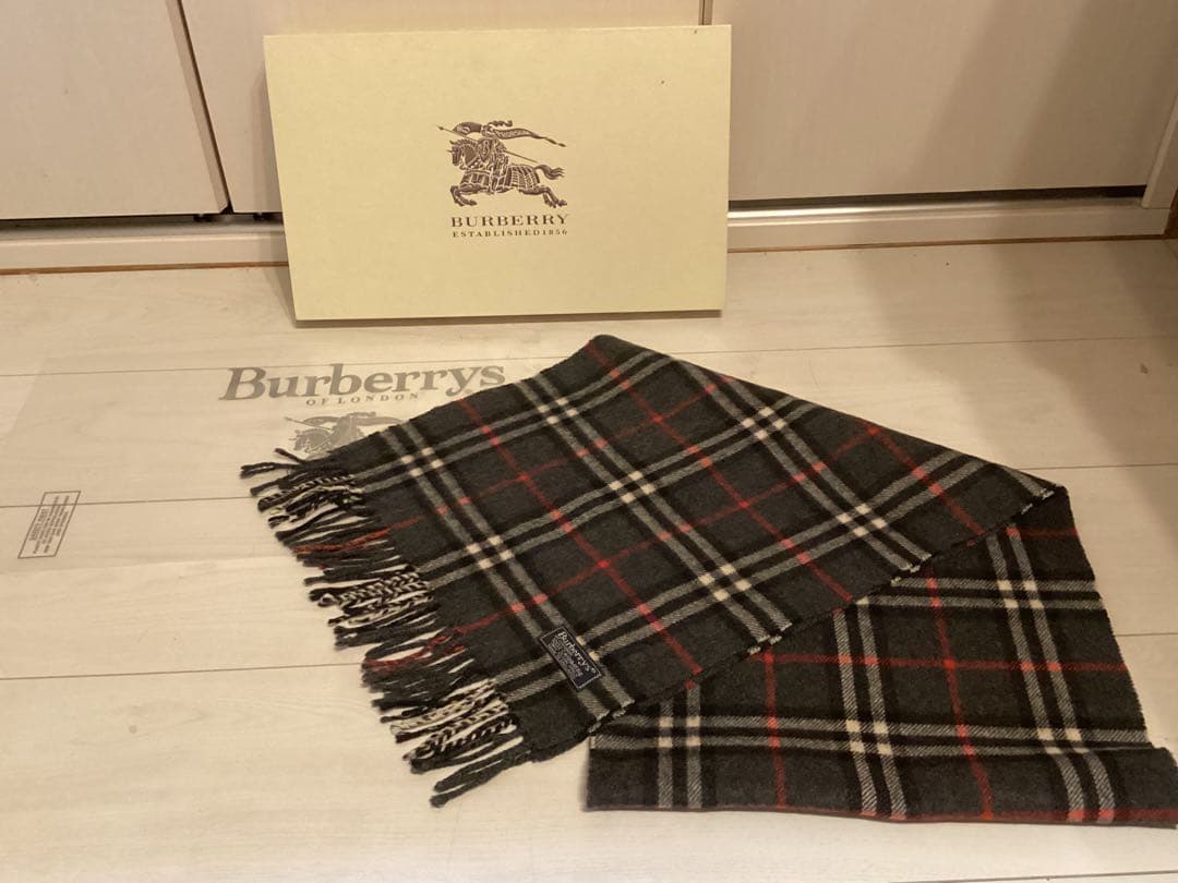 未使用美品保存袋付きカシミアバーバリーBurberrys チェック柄マフラー本物