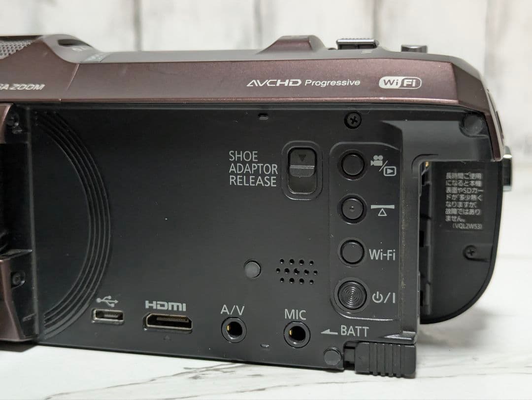 Panasonic　HC-W850M　Wi-Fi機能　SDカード付き