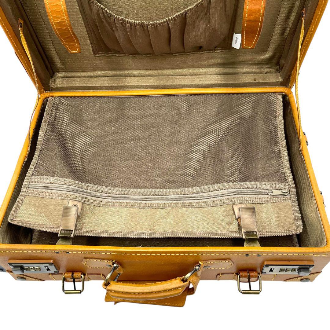 シフレ ユーラシアトランク キャリーケース レザー 豚 キャメル系