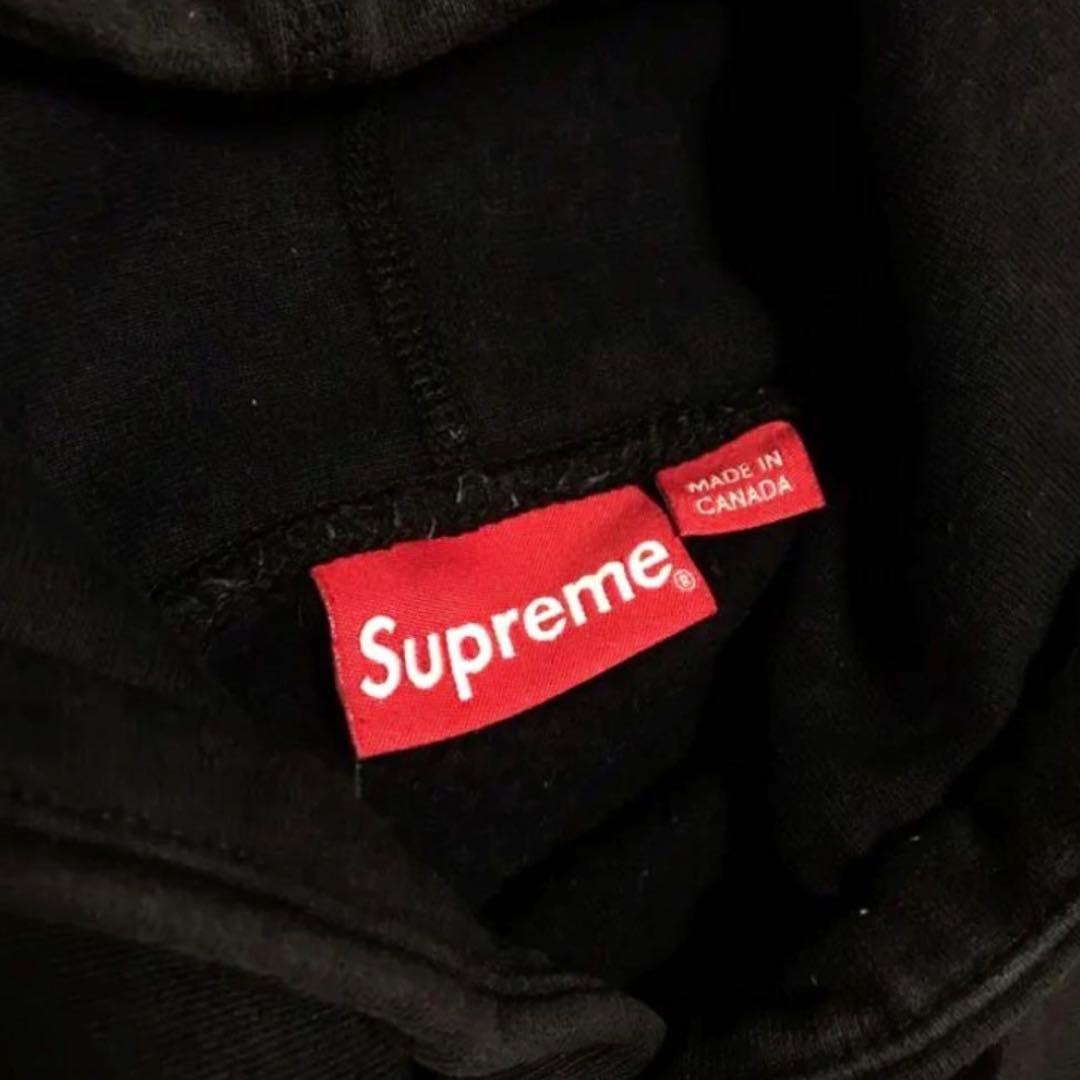 美品　希少デザイン Supreme 18aw 刺繍 スモール ロゴ パーカー