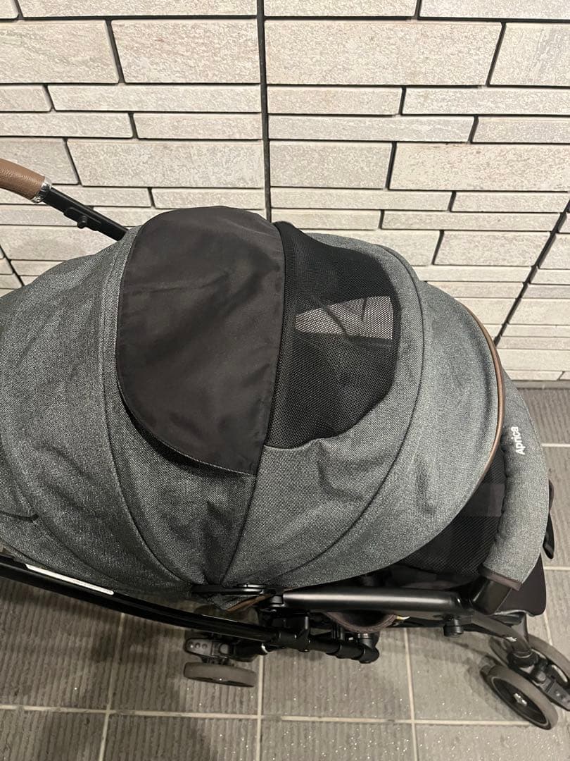 【高級モデル】Aprica ラクーナクッションフリー　 値下げ交渉OK！