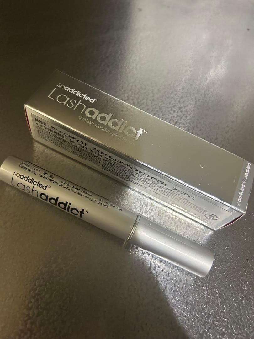 Lashaddict まつ毛美容液 新品 正規品