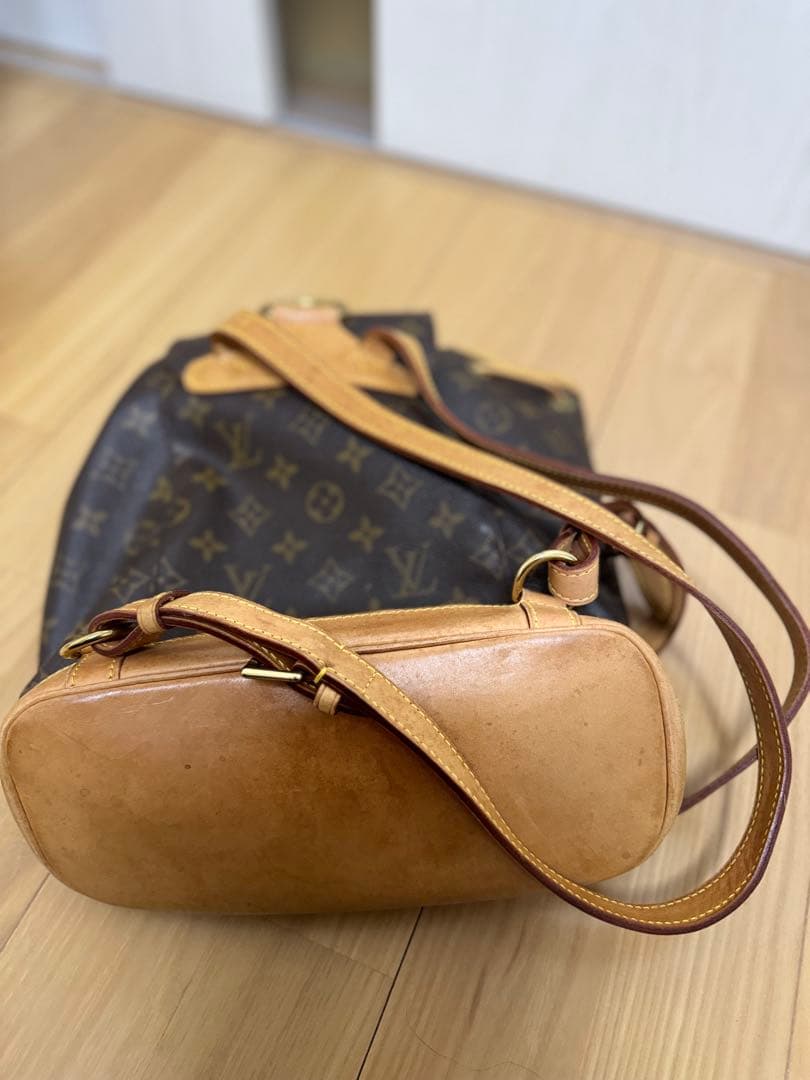 Louis Vuitton モンスリ