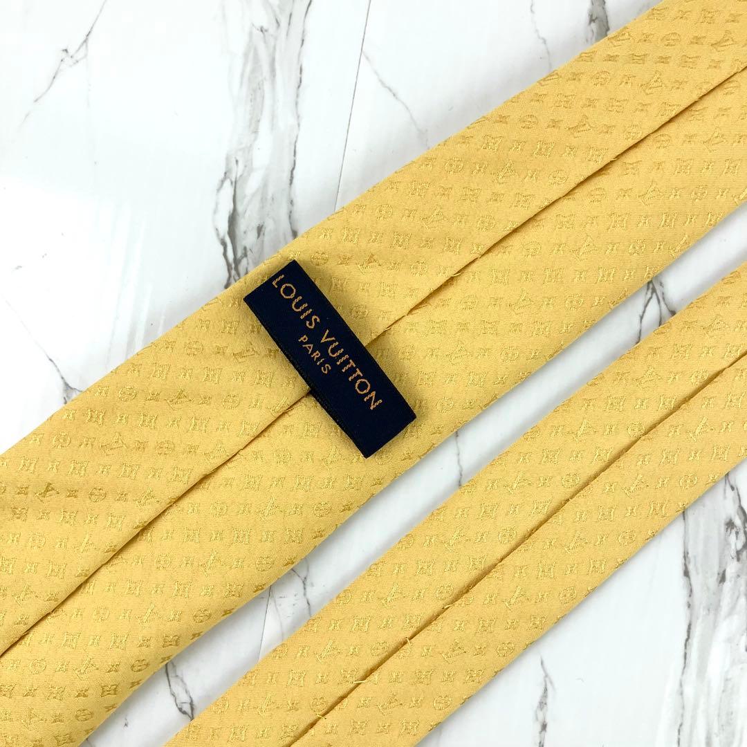 現行モデル　ルイヴィトン　ネクタイ　モノグラム　ソリッド　ジャガード　イエロー